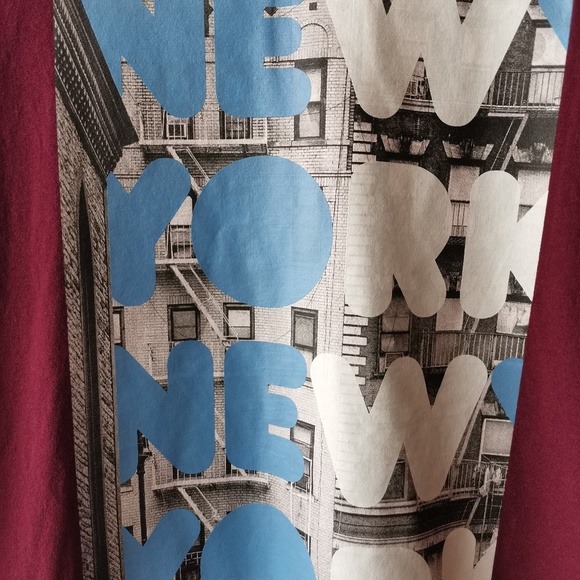 OLD NAVY Soft-Washed New York Graphic Tee for Men (M) - Picture 3 of 5